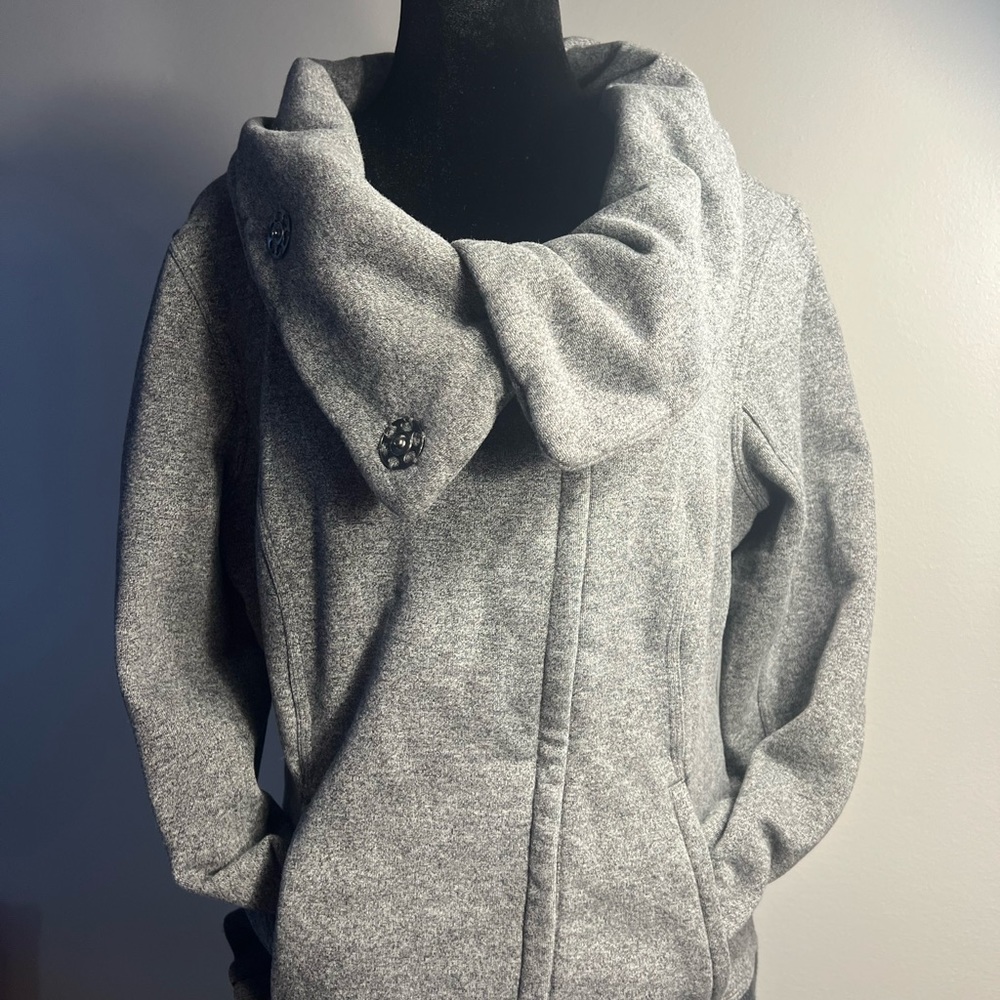 EUC Lululemon Karma Collected Jacket 10 Heathered Speckled Black Gray Fleece